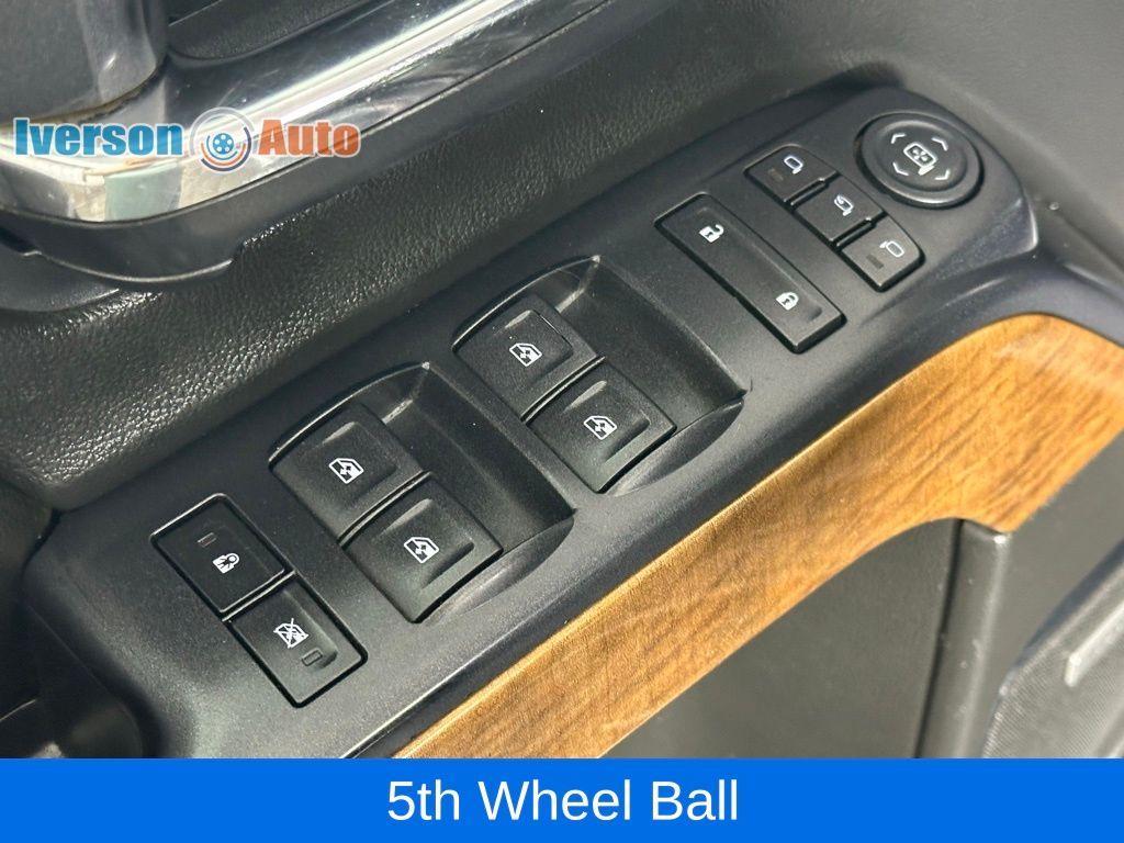 used 2015 Chevrolet Silverado 1500 car, priced at $17,995