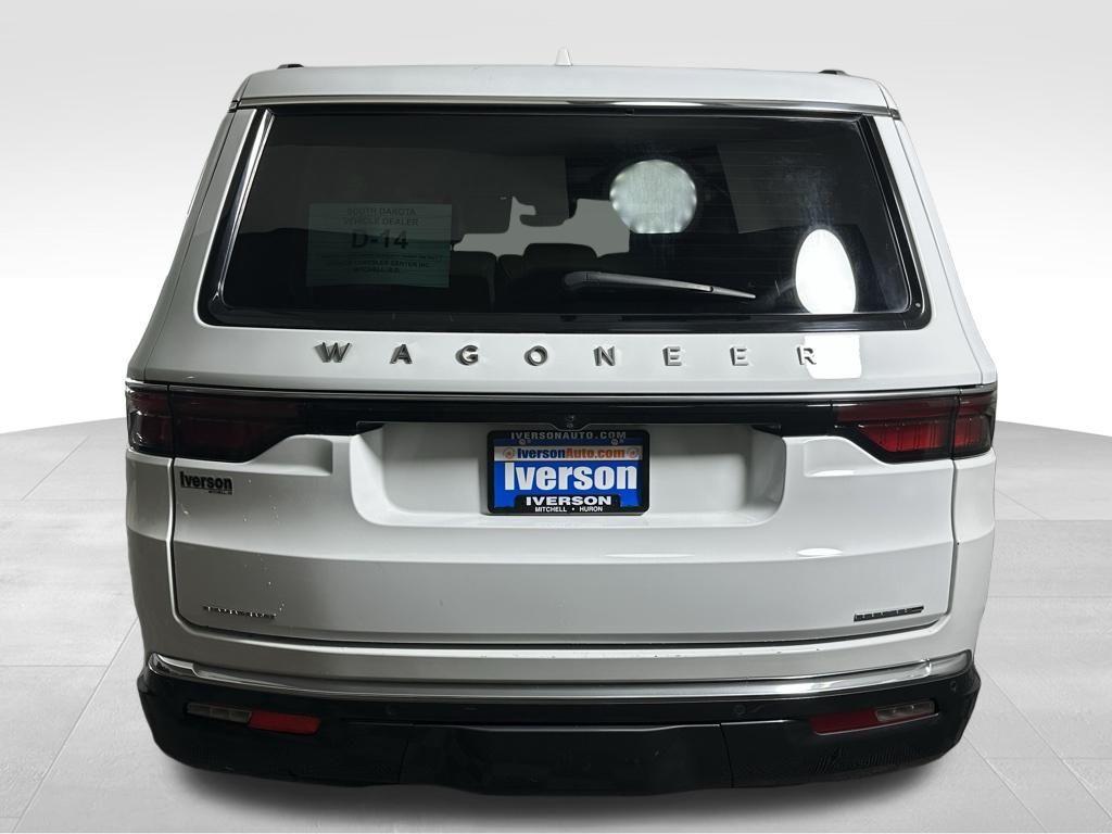 used 2022 Jeep Wagoneer car, priced at $43,995