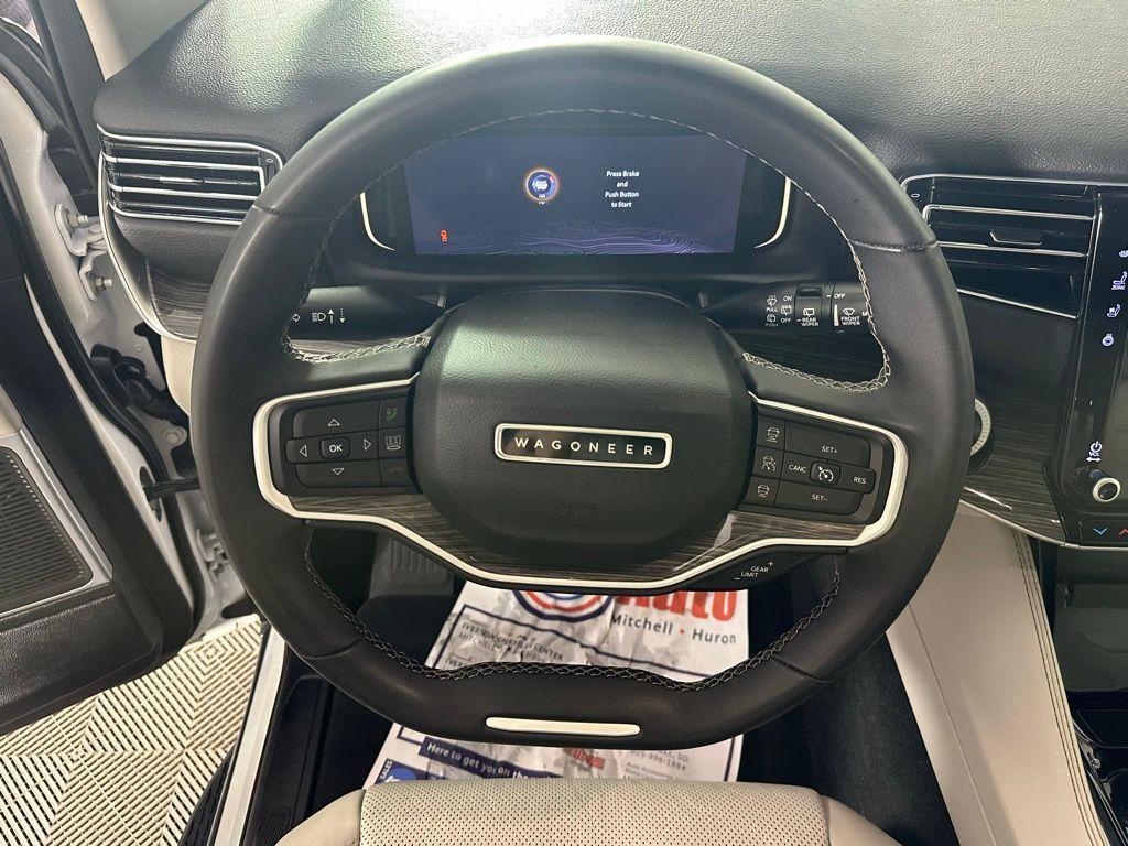 used 2022 Jeep Wagoneer car, priced at $43,995