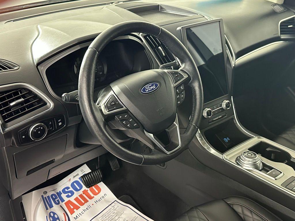used 2024 Ford Edge car, priced at $27,795