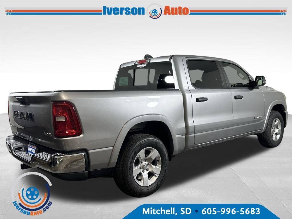 new 2025 Ram 1500 car, priced at $45,584