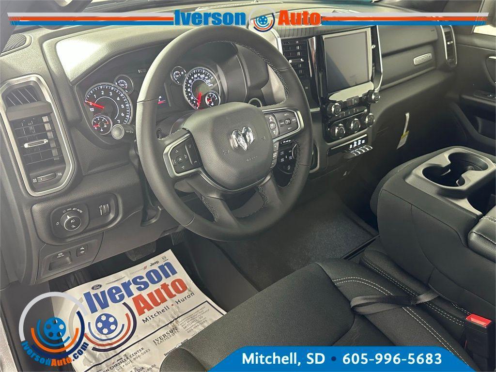 new 2025 Ram 1500 car, priced at $45,584