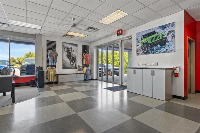 new 2025 Ram 1500 car, priced at $44,632