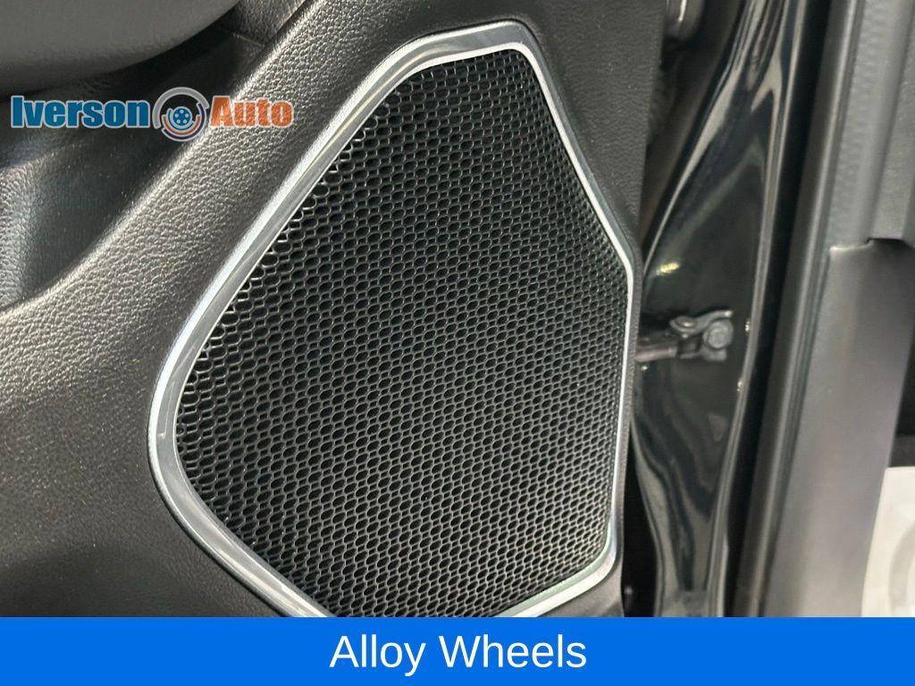 used 2022 Ram 1500 car, priced at $37,595