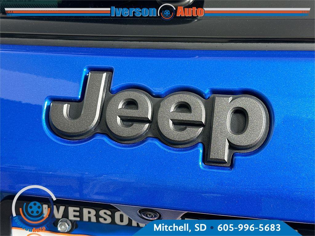 new 2025 Jeep Compass car, priced at $30,966