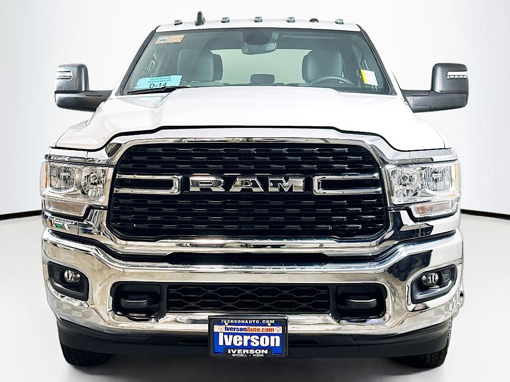 new 2024 Ram 3500 car, priced at $64,615