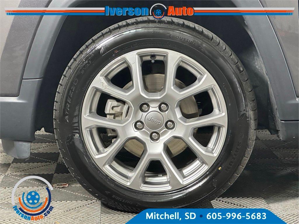 used 2022 Jeep Compass car, priced at $22,490