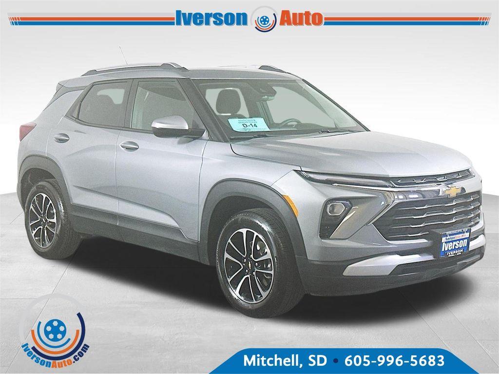 used 2025 Chevrolet TrailBlazer car, priced at $26,995