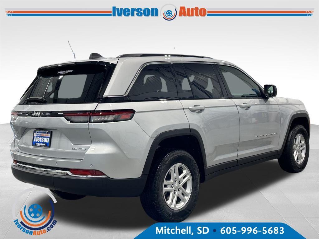 new 2025 Jeep Grand Cherokee car, priced at $36,854