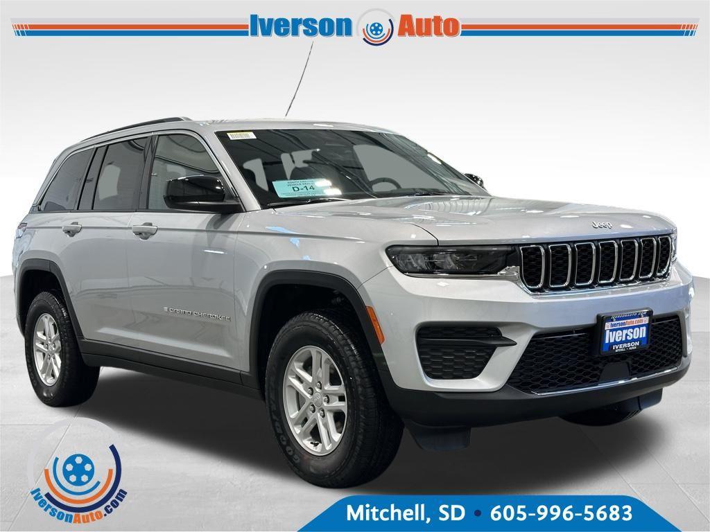 new 2025 Jeep Grand Cherokee car, priced at $36,854
