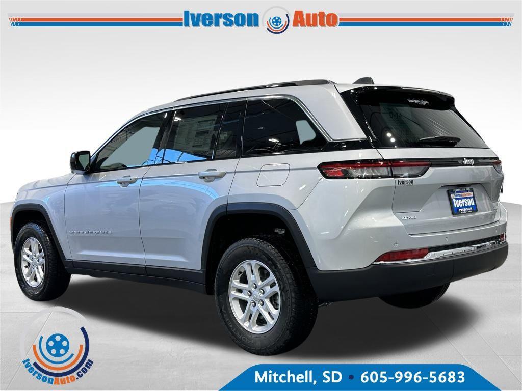 new 2025 Jeep Grand Cherokee car, priced at $36,854