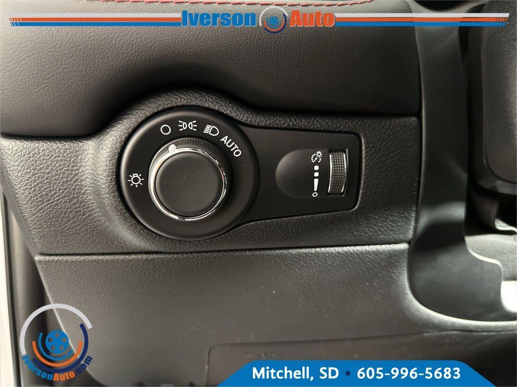 new 2025 Dodge Durango car, priced at $38,756