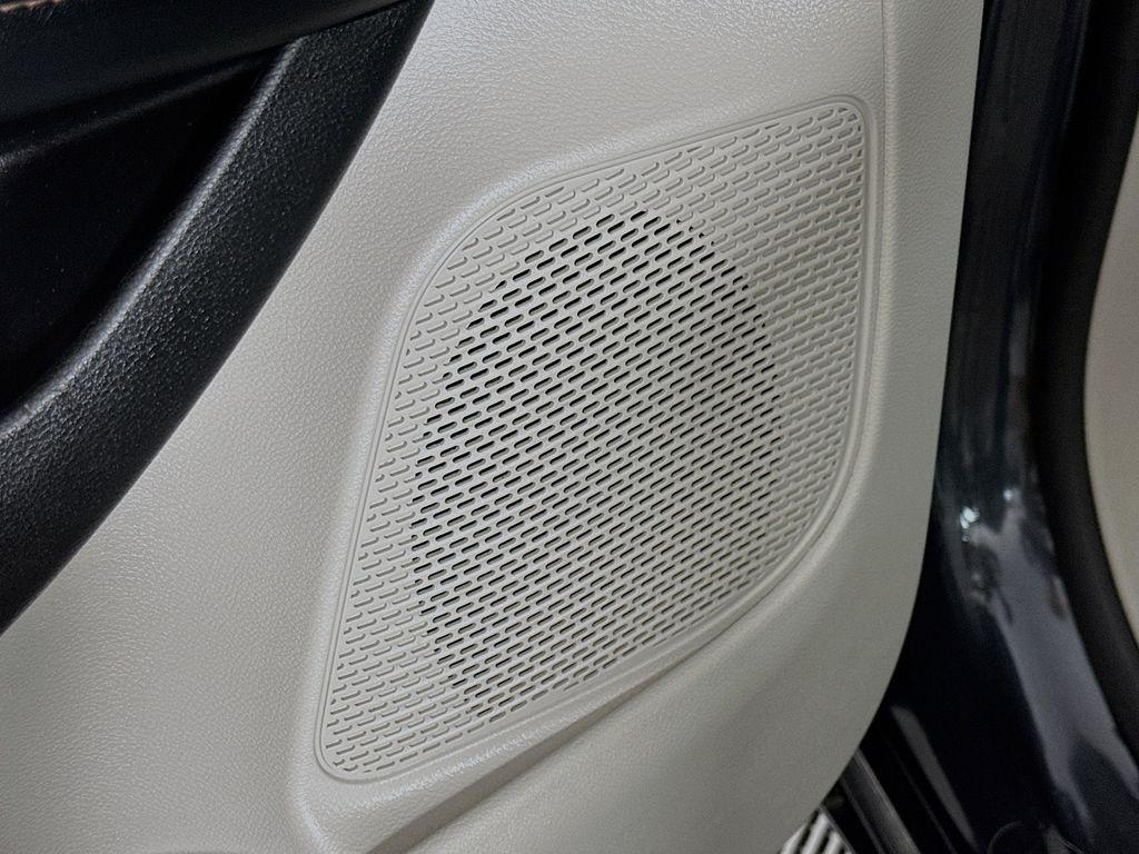 used 2019 Chrysler Pacifica car