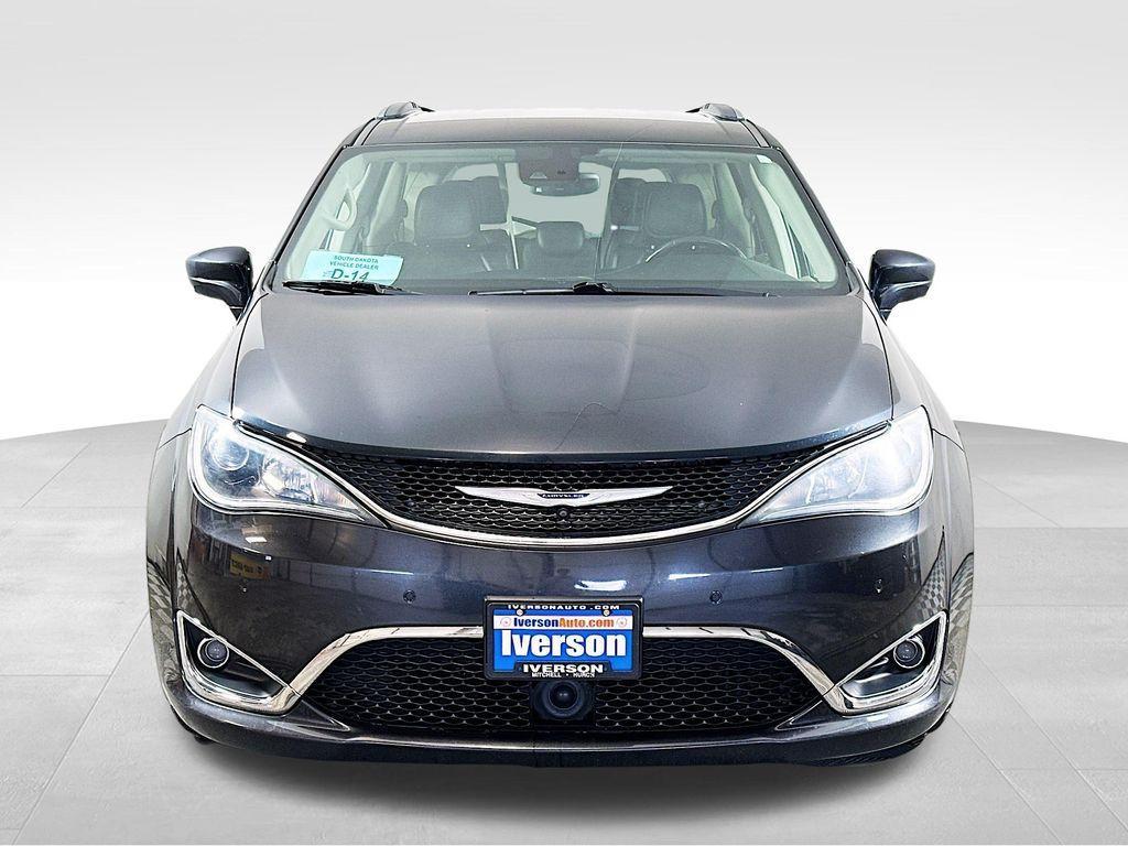 used 2019 Chrysler Pacifica car