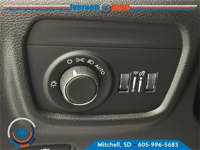 new 2025 Jeep Grand Cherokee L car, priced at $40,014
