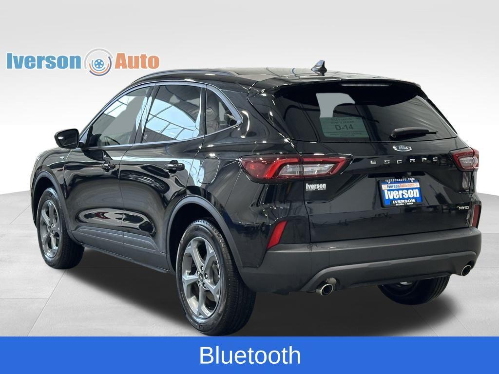 used 2025 Ford Escape car, priced at $28,695