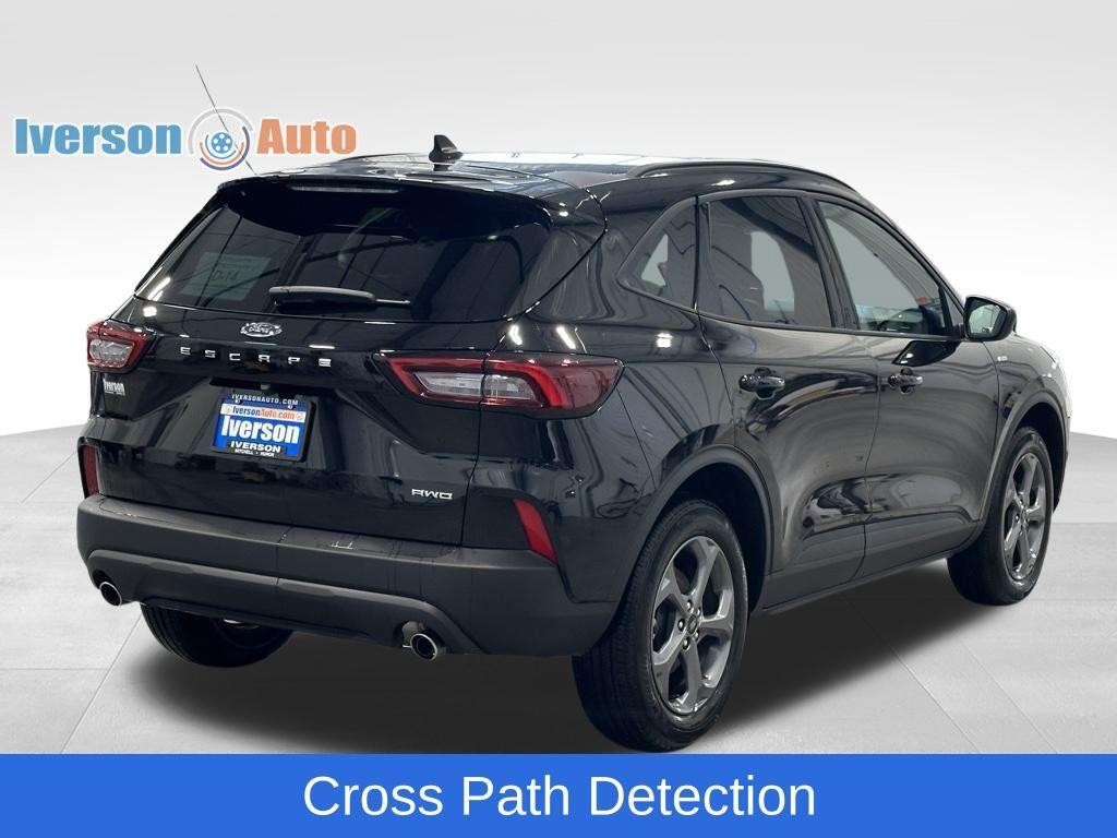 used 2025 Ford Escape car, priced at $28,695