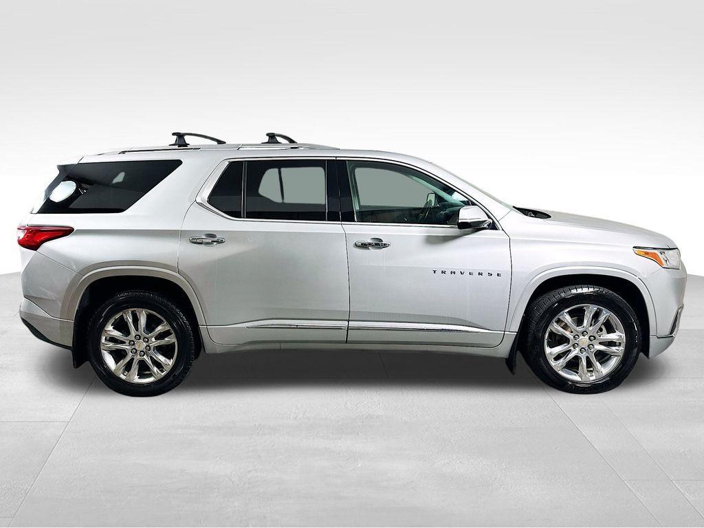 used 2018 Chevrolet Traverse car, priced at $22,995
