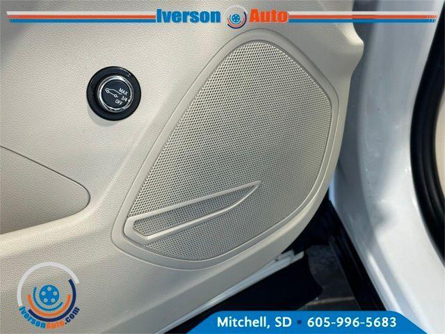 used 2023 Buick Envision car, priced at $30,695