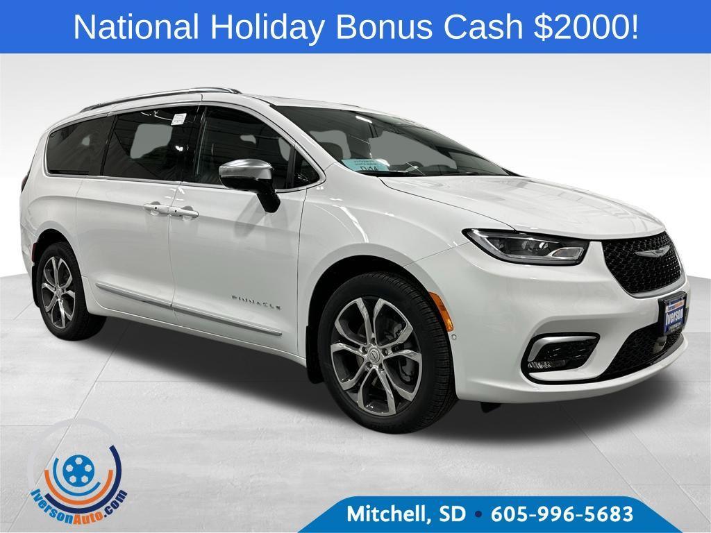 new 2026 Chrysler Pacifica car, priced at $52,663