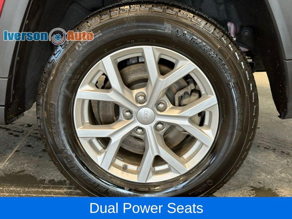 used 2023 Jeep Grand Cherokee L car, priced at $34,595