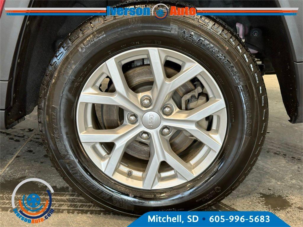 used 2023 Jeep Grand Cherokee L car, priced at $35,995