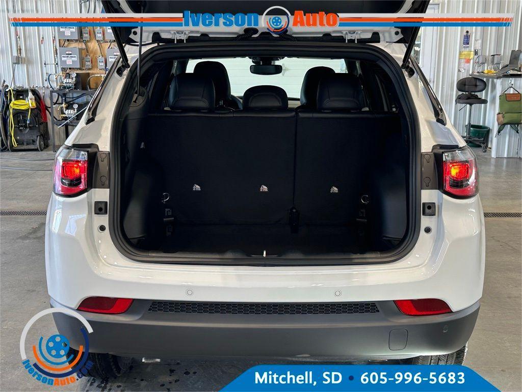 new 2026 Jeep Compass car, priced at $36,084