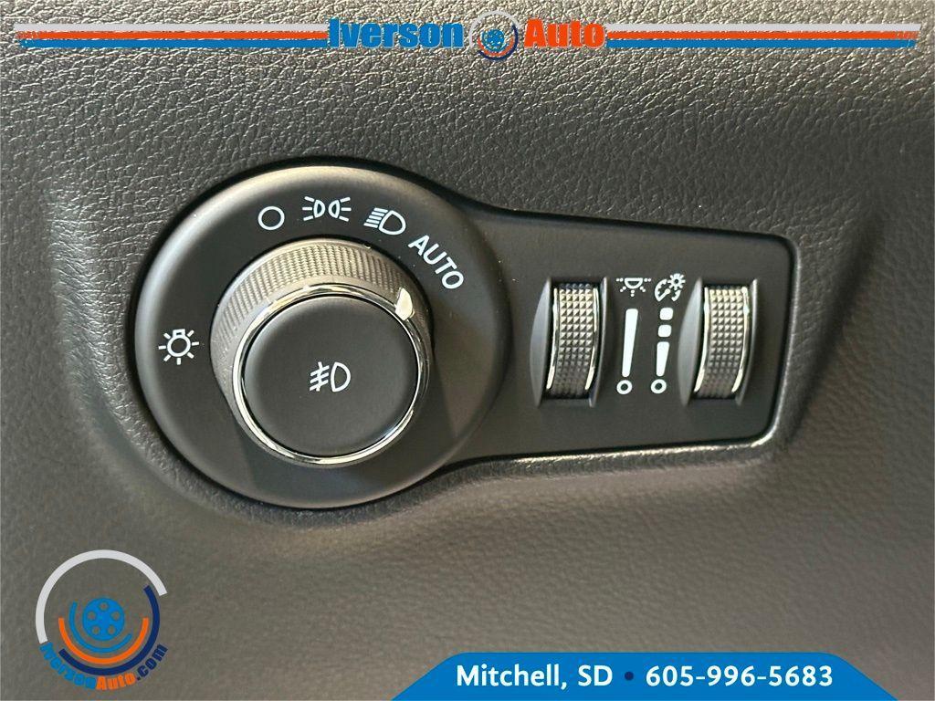 new 2026 Jeep Compass car, priced at $36,084