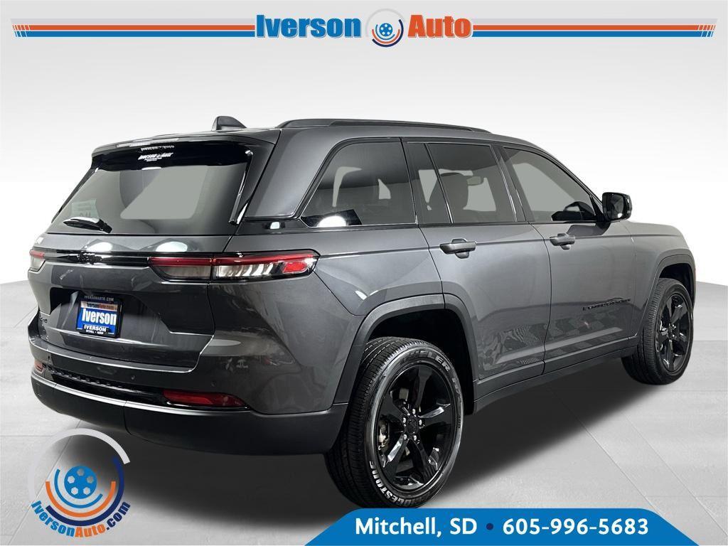 used 2023 Jeep Grand Cherokee car, priced at $32,995