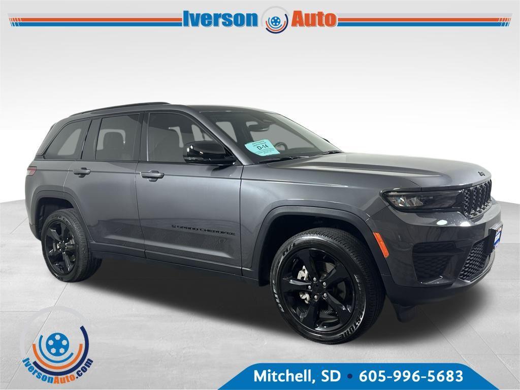 used 2023 Jeep Grand Cherokee car, priced at $32,995