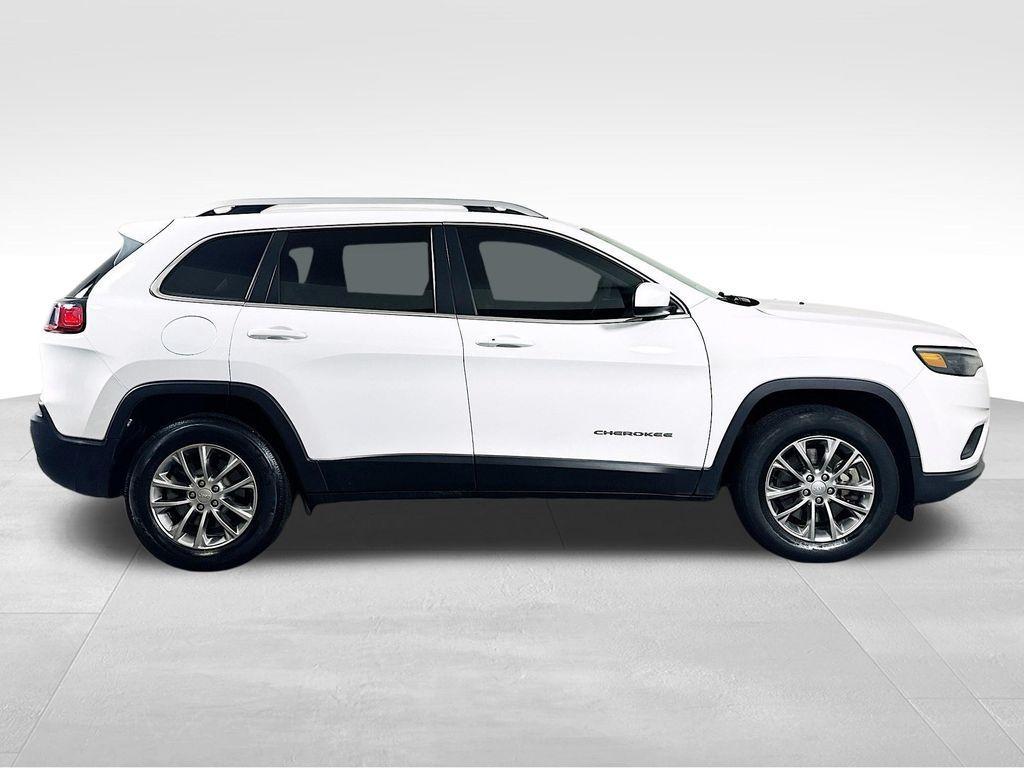 used 2019 Jeep Cherokee car, priced at $18,895