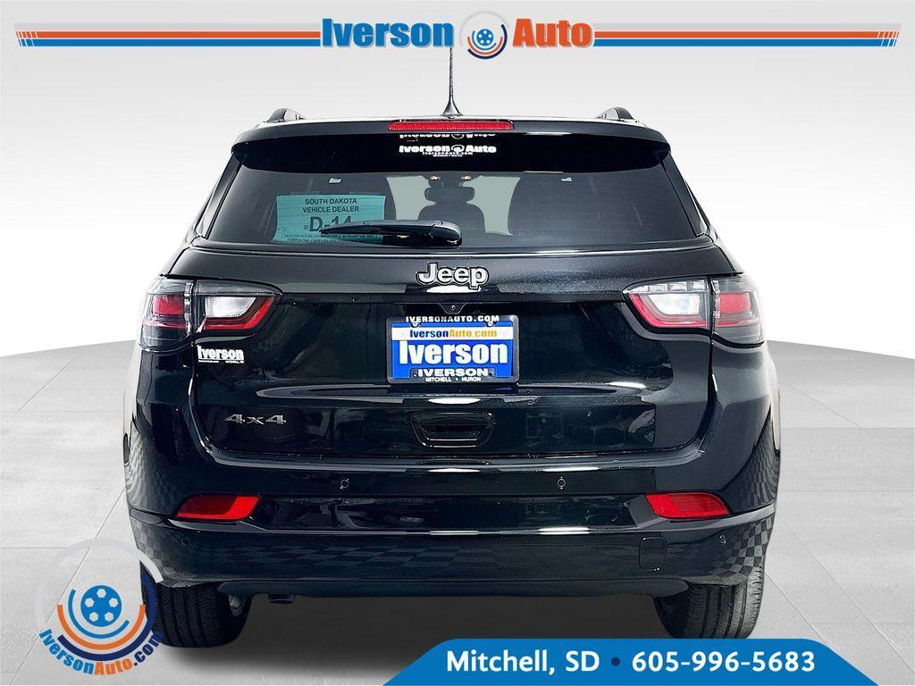 new 2025 Jeep Compass car, priced at $35,222