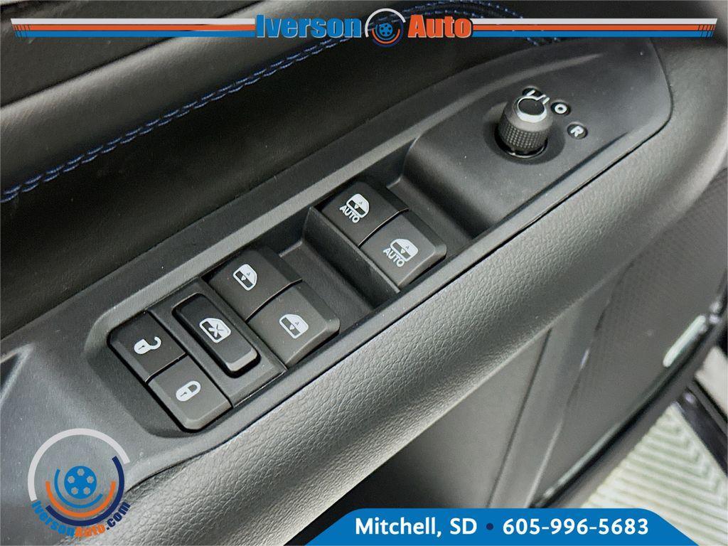 new 2025 Jeep Compass car, priced at $35,222