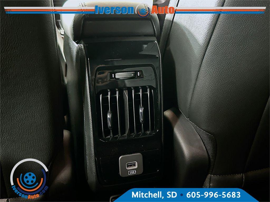 new 2025 Jeep Compass car, priced at $35,222
