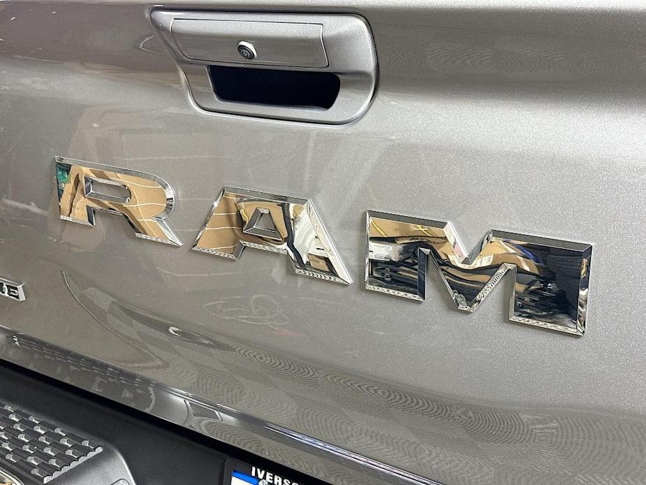 new 2025 Ram 1500 car, priced at $60,801