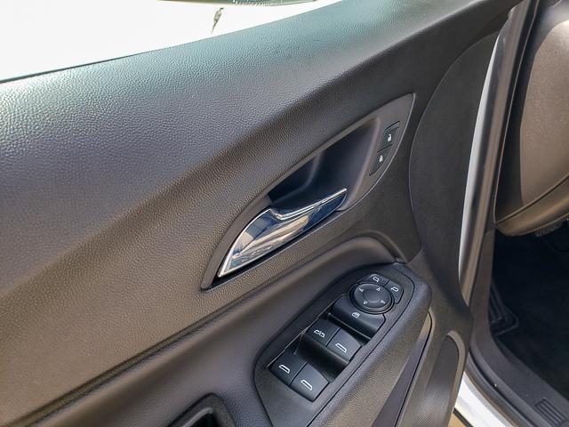 used 2022 Chevrolet Equinox car, priced at $22,900