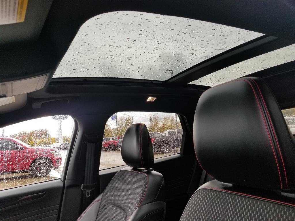 used 2023 Ford Escape car, priced at $28,936