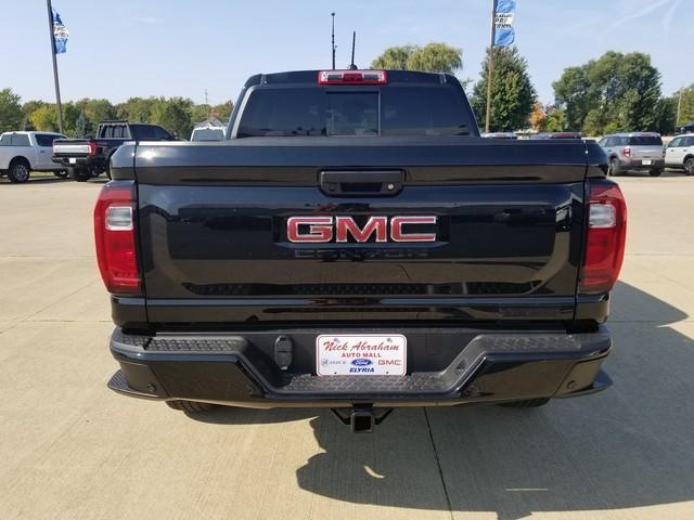 new 2024 GMC Canyon car