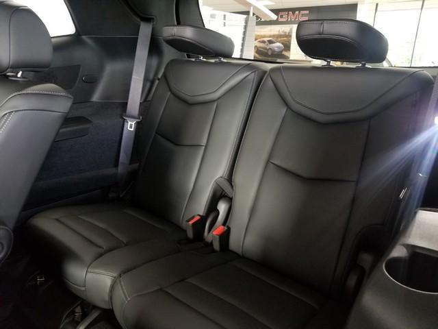 used 2024 Cadillac XT6 car, priced at $59,900