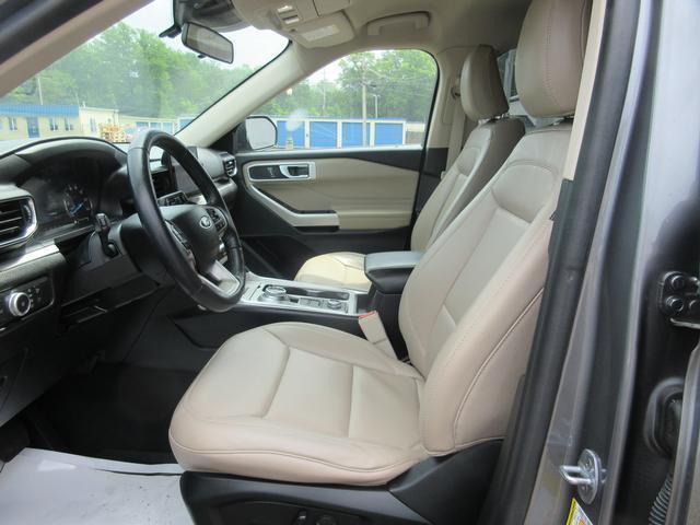 used 2022 Ford Explorer car, priced at $30,936