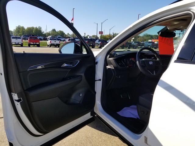 used 2022 Buick Envision car, priced at $28,900