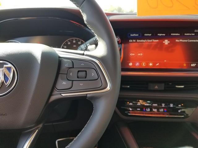 used 2022 Buick Envision car, priced at $28,900