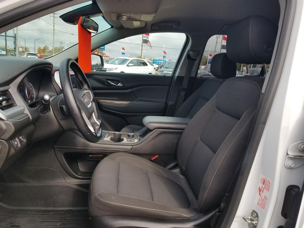 used 2021 GMC Acadia car, priced at $18,900