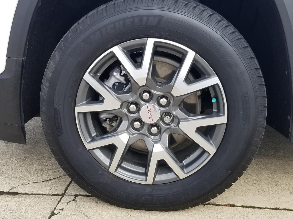 used 2021 GMC Acadia car, priced at $18,900