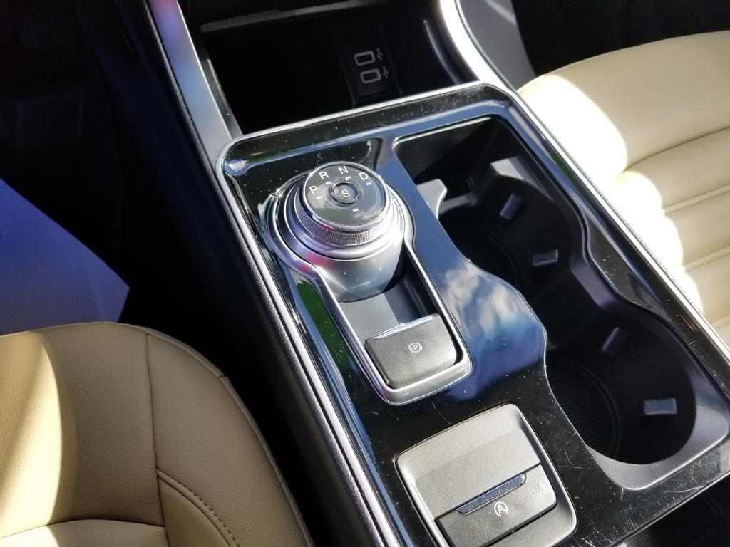 used 2019 Ford Edge car, priced at $18,936