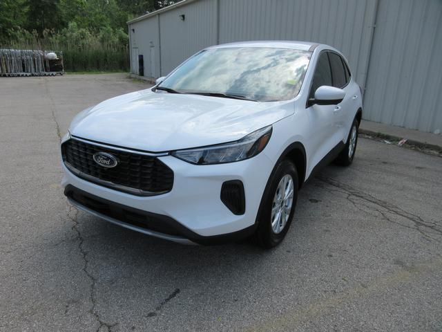 used 2023 Ford Escape car, priced at $25,936