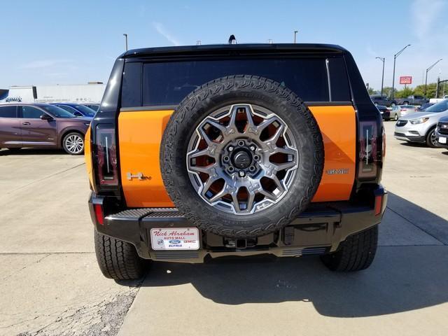 new 2024 GMC HUMMER EV car