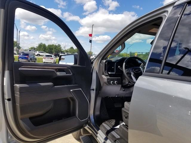 used 2025 GMC Sierra 1500 car, priced at $47,900