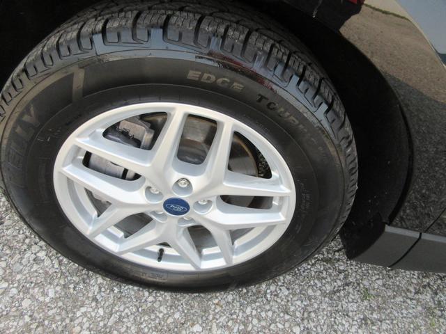 used 2022 Ford Edge car, priced at $28,936