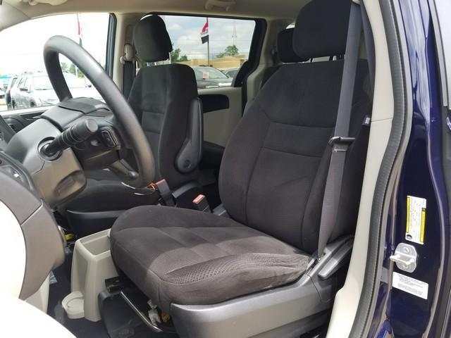 used 2014 Dodge Grand Caravan car, priced at $8,900